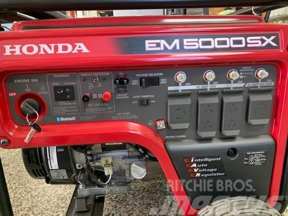 Honda EM5000SX Fénytornyok