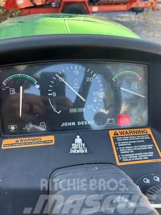 John Deere 4200 Kompakt traktorok