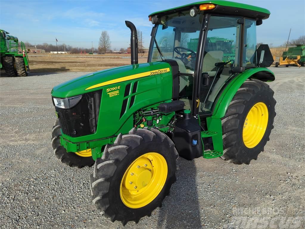 John Deere 5090E Kompakt traktorok