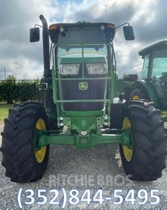 John Deere 6105E Kompakt traktorok