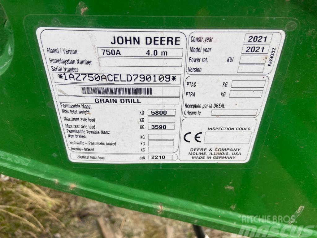 John Deere 750A Sorvetőgép