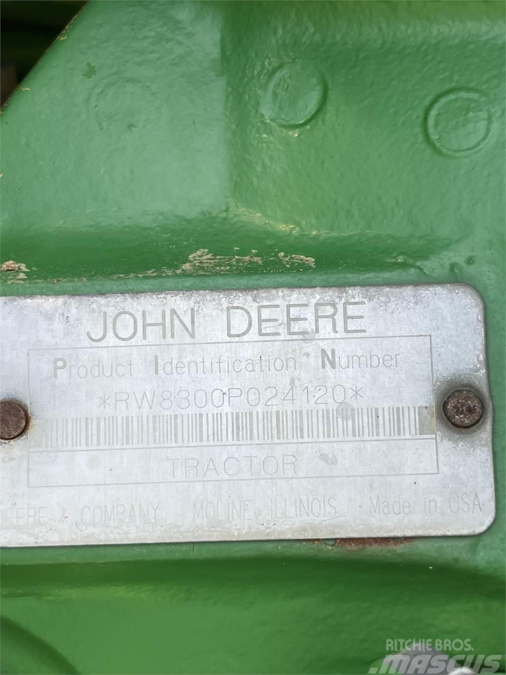 John Deere 8300 Traktorok