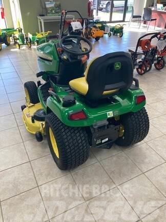 John Deere X570 Kompakt traktorok