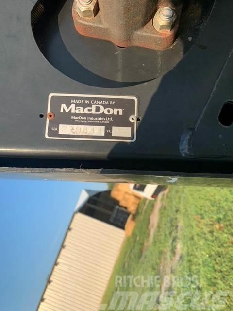 MacDon FD75-35 Kombájn tartozékok