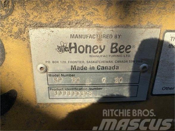 Honey Bee SP30 30ft Header Kombájn adapterek