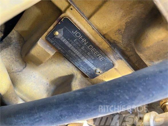 John Deere 250G LC Lánctalpas kotrók