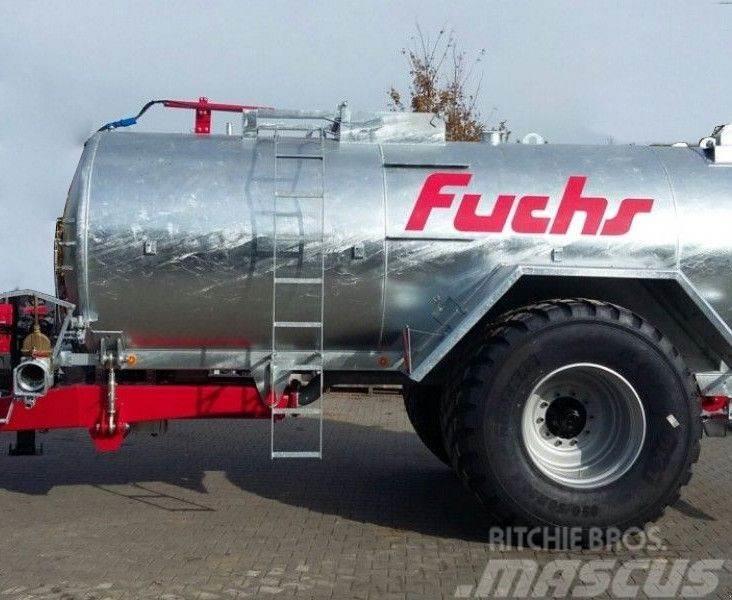 Fuchs Pumptankwagen PT 10 mit 10600 Liter Poranyag tartályos