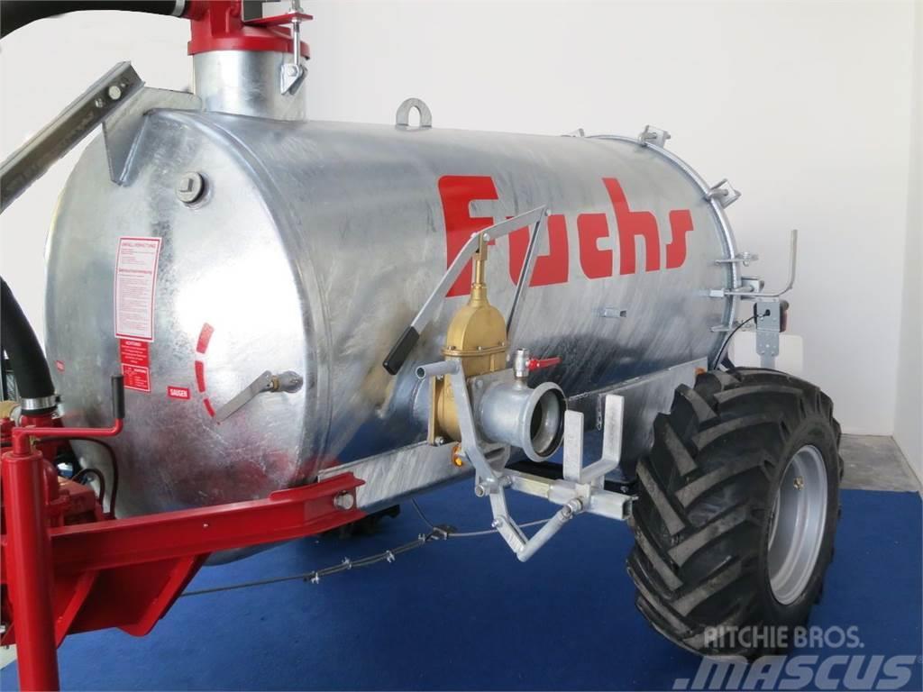 Fuchs Vakuumfass VK 2,2 mit 2200 Liter Poranyag tartályos