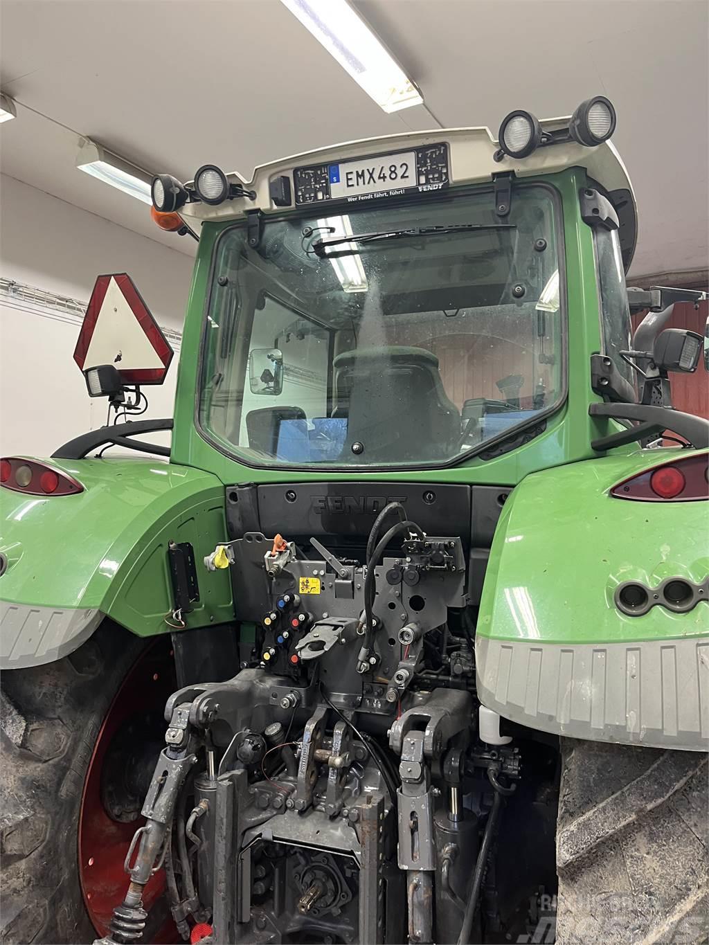 Fendt 724 VARIO SCR + L Traktorok