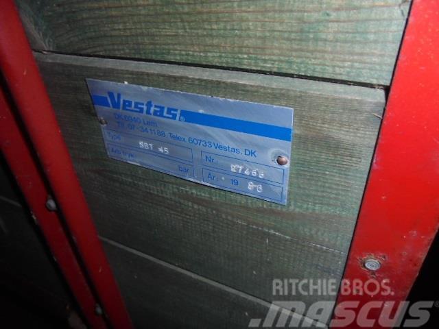 Vestas SBT 45 Billenő Mezőgazdasági pótkocsik