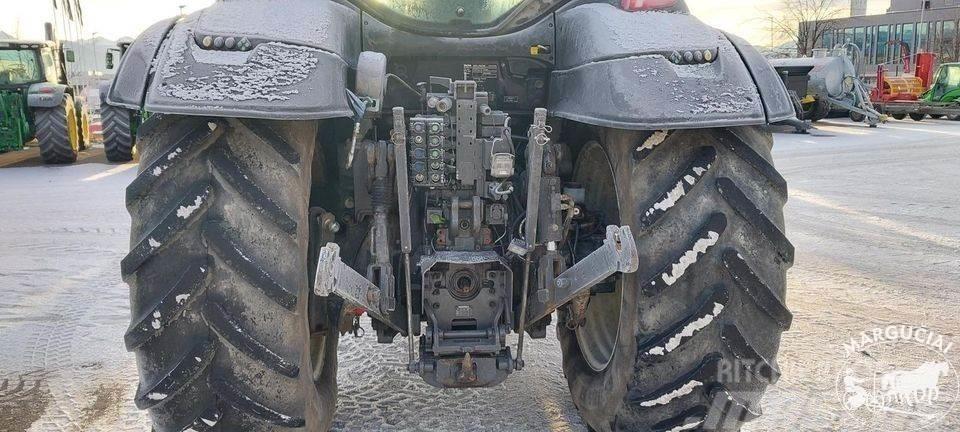 Valtra T234, 235 - 250 AG Traktorok