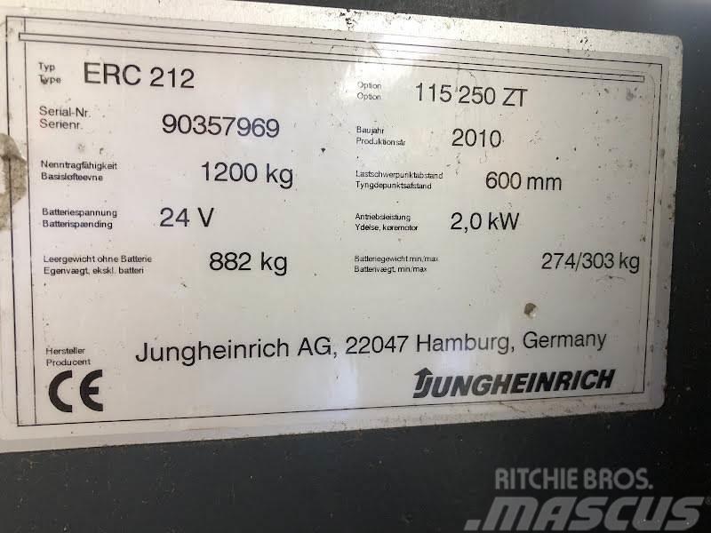 Jungheinrich ERC 212 Elektromos gyalogkíséretű targoncák