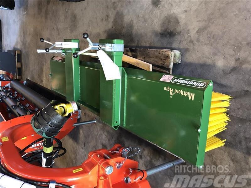 Düvelsdorf Kost til pallegafler, 300 cm Egyéb traktor tartozékok