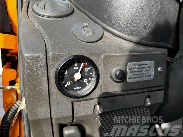 Iveco 65C17 SZM+ Tieflader Trailer/Baumaschinen/Staple Nyergesvontatók