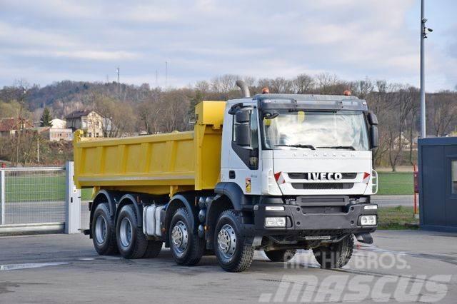 Iveco Trakker 410 Kipper 6,00m + BORDMATIC / 8x4 Billenő teherautók