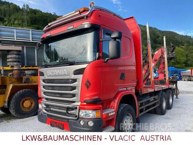 Scania G490 Holztransporter mit Kran Rönkszállító teherautók