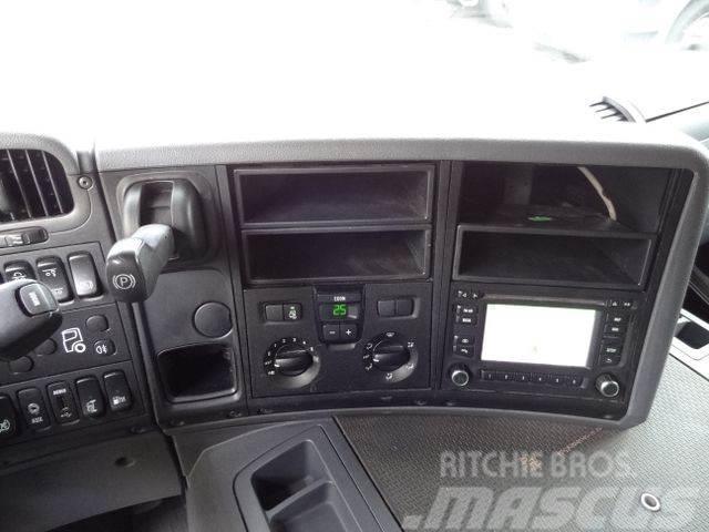 Scania P280 6X2*4 Fülkés alváz