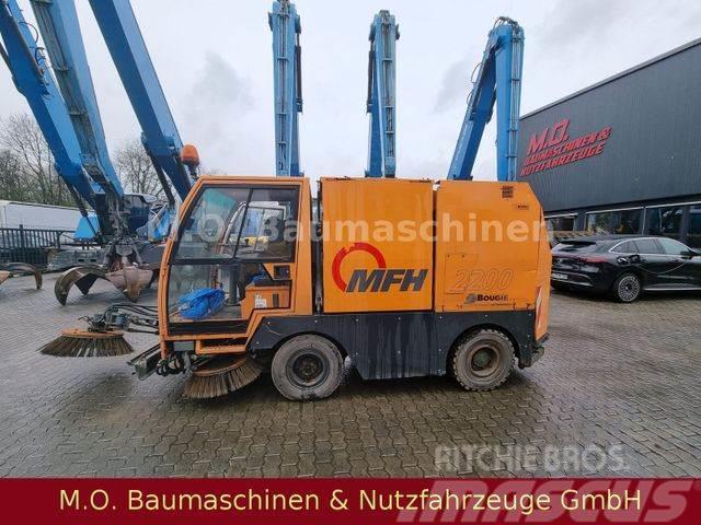 Schmidt AEBI Bougie MFH 2200 / Kehrmaschine / Utcaseprő teherautók