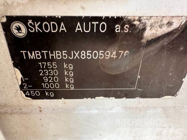 Skoda Praktik 1,2 benzin, manual vin 476 Kis teherszállító/Platós kocsi