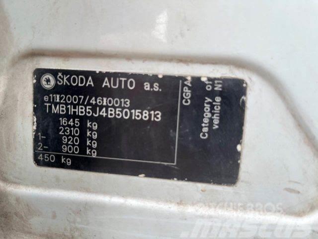 Skoda Praktik 1,2 benzin, manual vin 813 Kis teherszállító/Platós kocsi