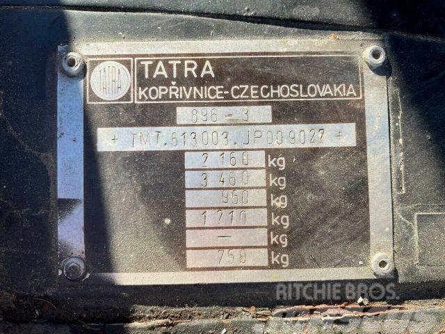 Tatra 613 -3 V8 benzin vin 022 Kistehergépjárművek