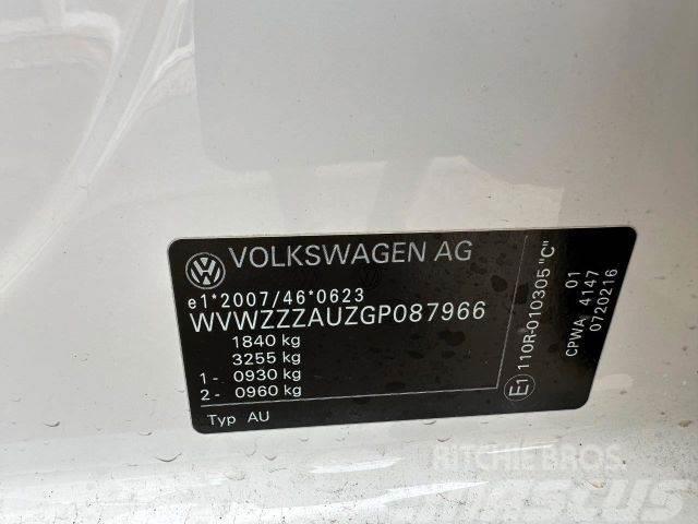 Volkswagen Golf 1.4 TGI BLUEMOTION benzin/CNG vin 966 Kistehergépjárművek