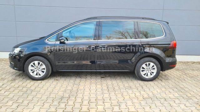 Volkswagen Sharan Comfl. - PANO-RFK-Standhzg.- ACC - 7 Sitz Transporterek