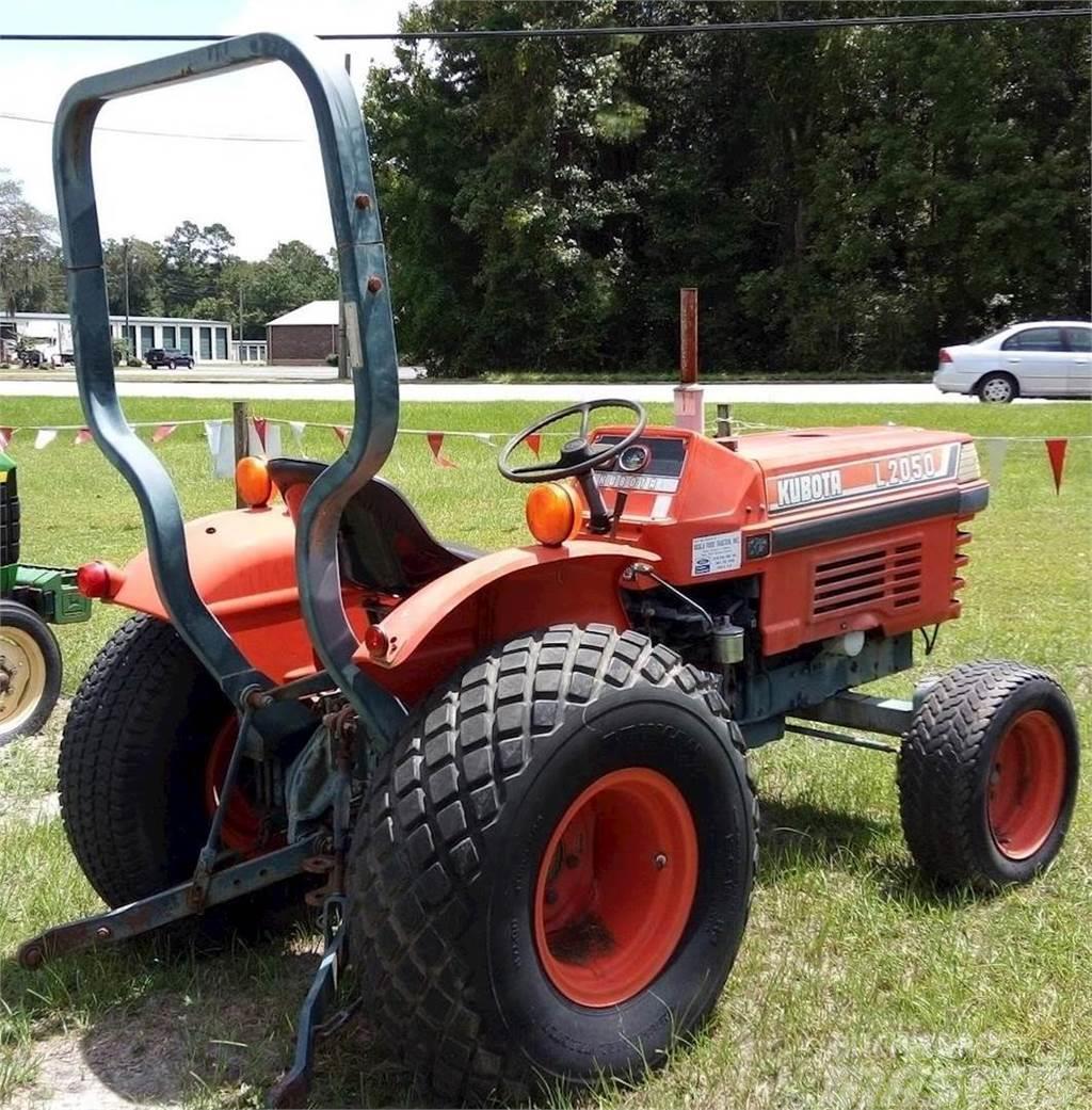 Kubota L2050 Traktorok