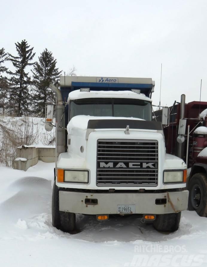 Mack CL613 Billenő teherautók