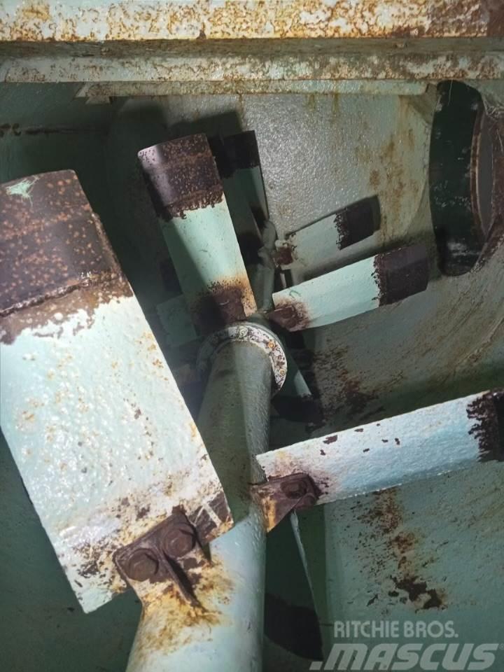  Unmarked OTHER Hulladékároló tartály,ventilátor,felvonó