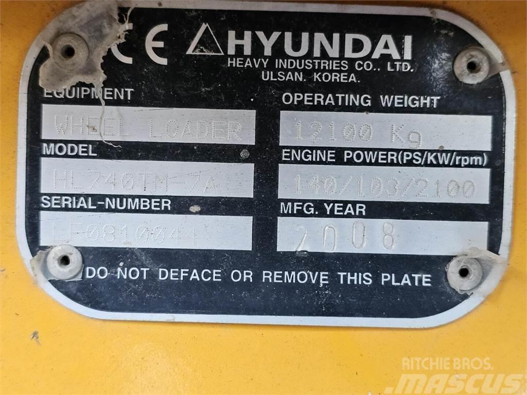 Hyundai HL 740 TM 7A Gumikerekes homlokrakodók