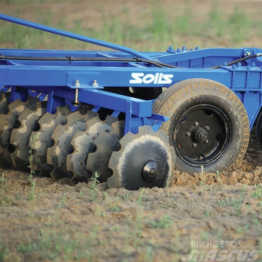 Solis Työlaiteita traktoreihin Egyéb talajművelő gépek és berendezések