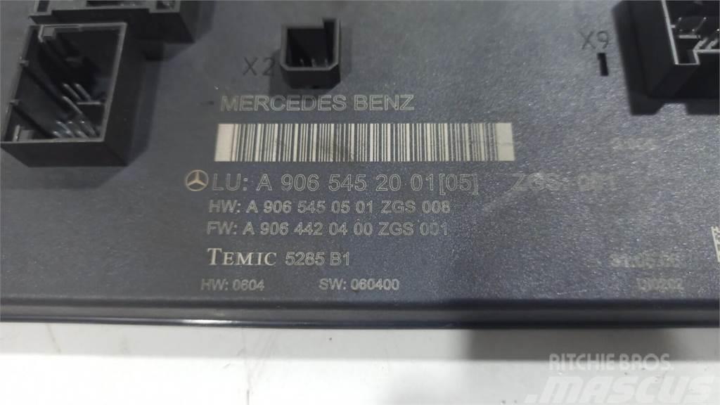 Mercedes-Benz  Elektronika
