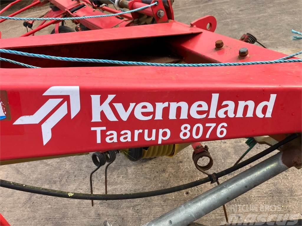 Kverneland Taarup 8076 6 Rotor Rendkészítő