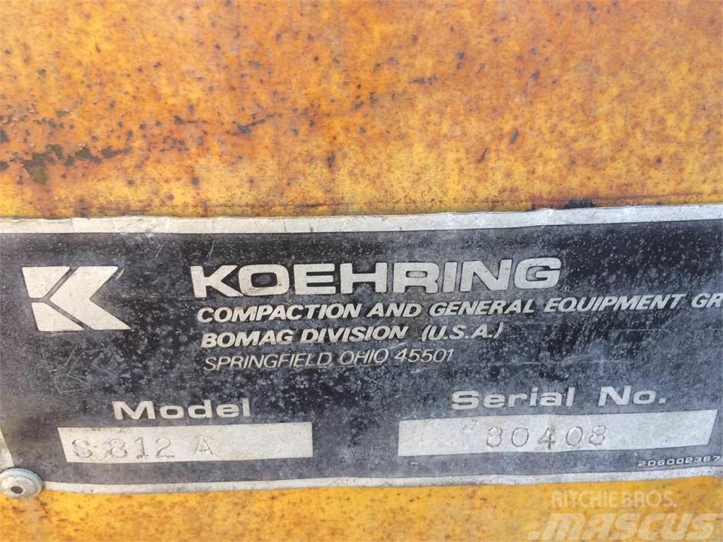 Koehring S812A Egydobos hengerek