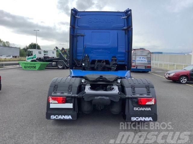 Scania R 410 A4x2LA Nyergesvontatók