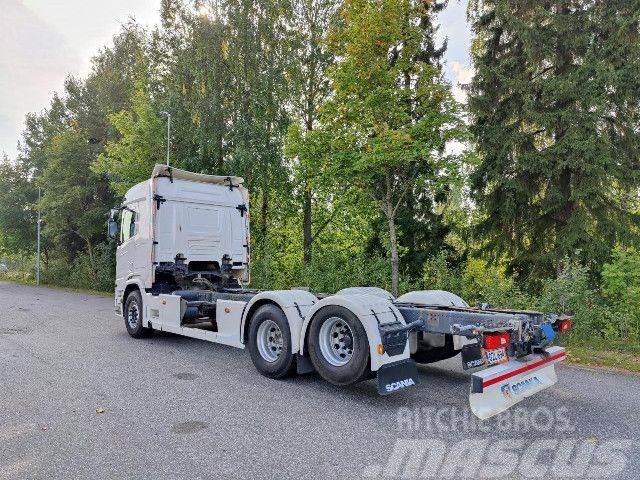 Scania R 500 B6x2NA Fülkés alváz