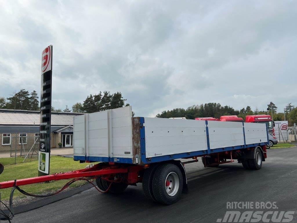 Dapa 20 ton 8,0 mtr. lad + containerlåse Platós / Ponyvás pótkocsik
