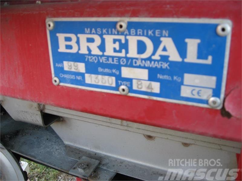Bredal B 4 Műtrágyaszórók