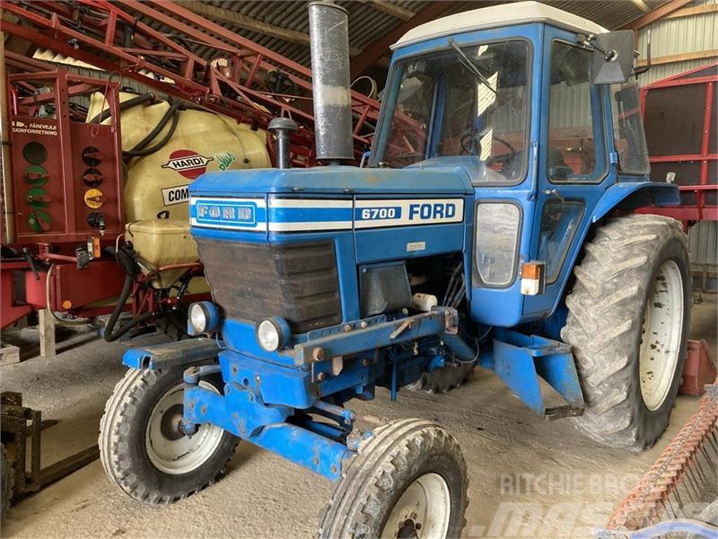 Ford 6700 Traktorok