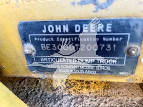 John Deere 300D Csuklósdömperek