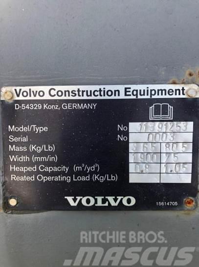 Volvo Planerskopa 800l BM Kanalak
