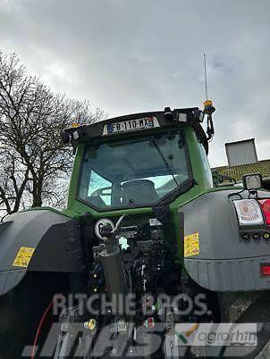 Fendt 828 VARIO S4 PROFI PLUS Traktorok