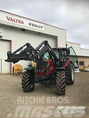 Valtra N154D Traktorok