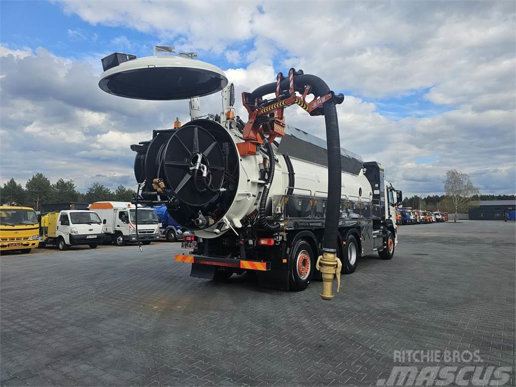 Volvo WUKO ADR ROLBA FOR CLEANING CHANNELS COMBI Vákuum teherautok
