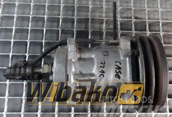 CASE Air conditioning compressor Case 721C Motorok