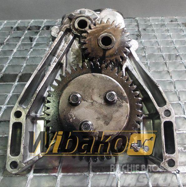 Volvo Oil pump Engine / Motor Volvo D12D 6101726 Motorok