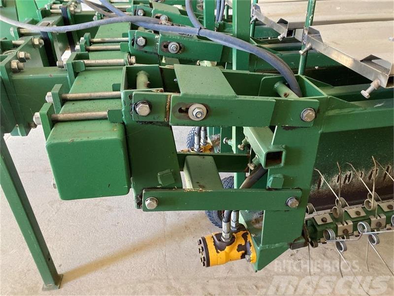  - - -  Christiaens Agro Systems - Rotorstrigle Egyéb mezőgazdasági gépek